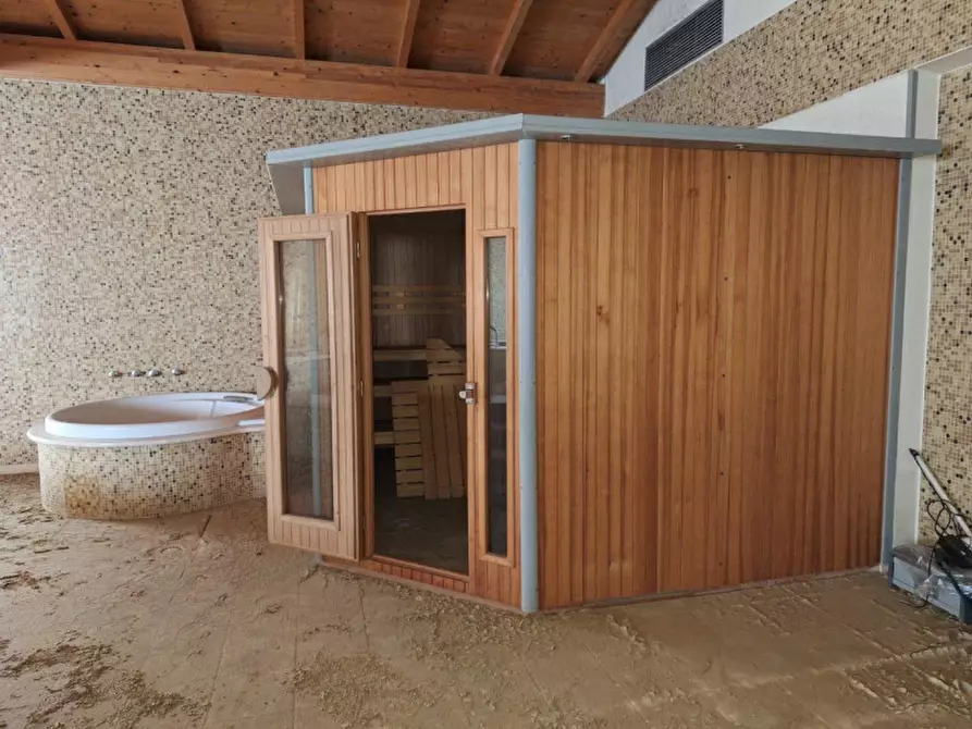 Immagine 12 di Attività commerciale in vendita  in Via delle Terme, 5, 60021 Aspio Terme AN, Italia a Camerano