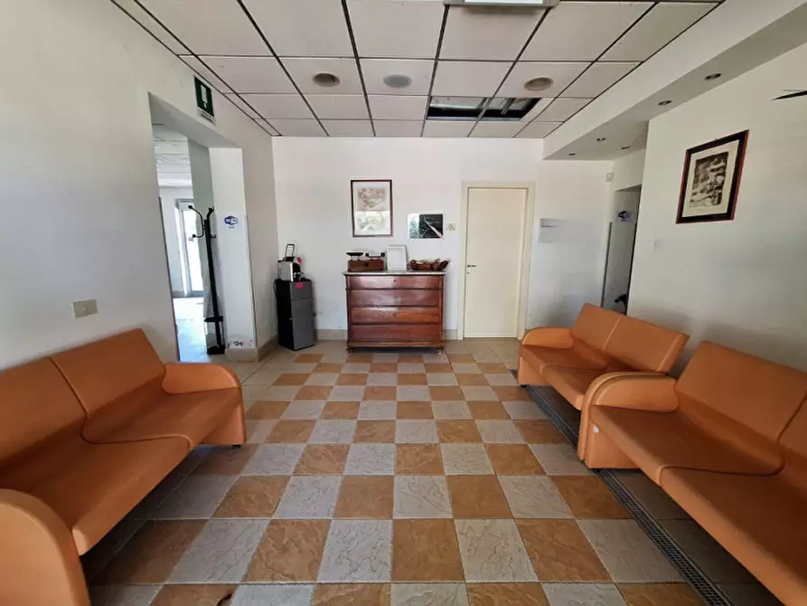 Immagine 22 di Attività commerciale in vendita  in Via delle Terme, 5, 60021 Aspio Terme AN, Italia a Camerano