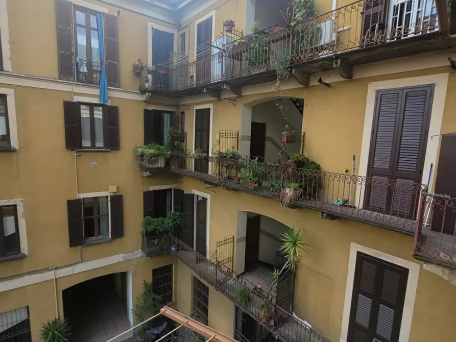 Immagine 5 di Appartamento in vendita  in Via Melzo a Milano