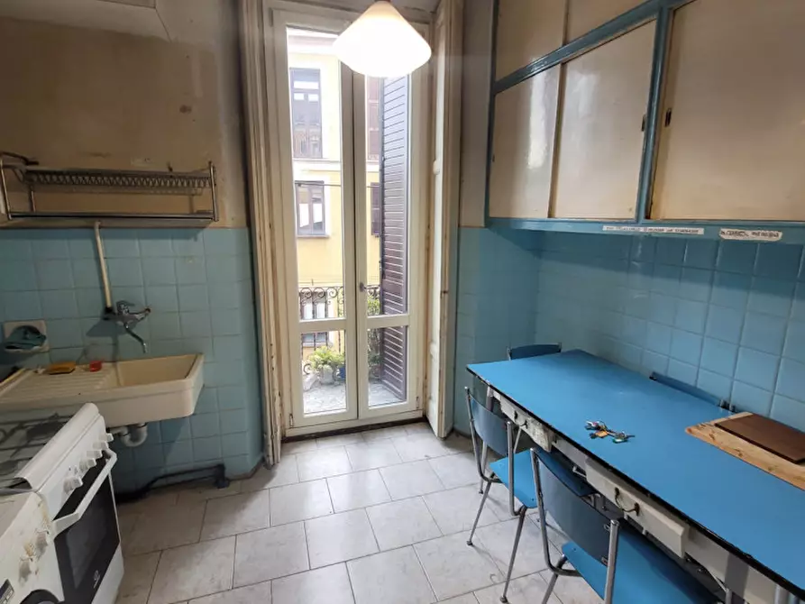 Immagine 7 di Appartamento in vendita  in Via Melzo a Milano