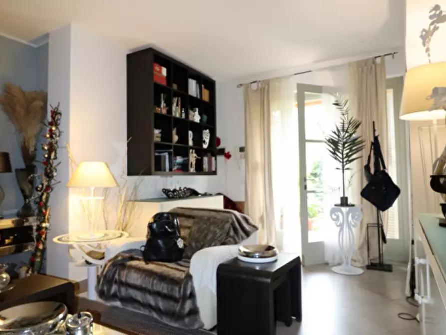 Immagine 14 di Villetta a schiera in vendita  in Via la familiare a Montevarchi