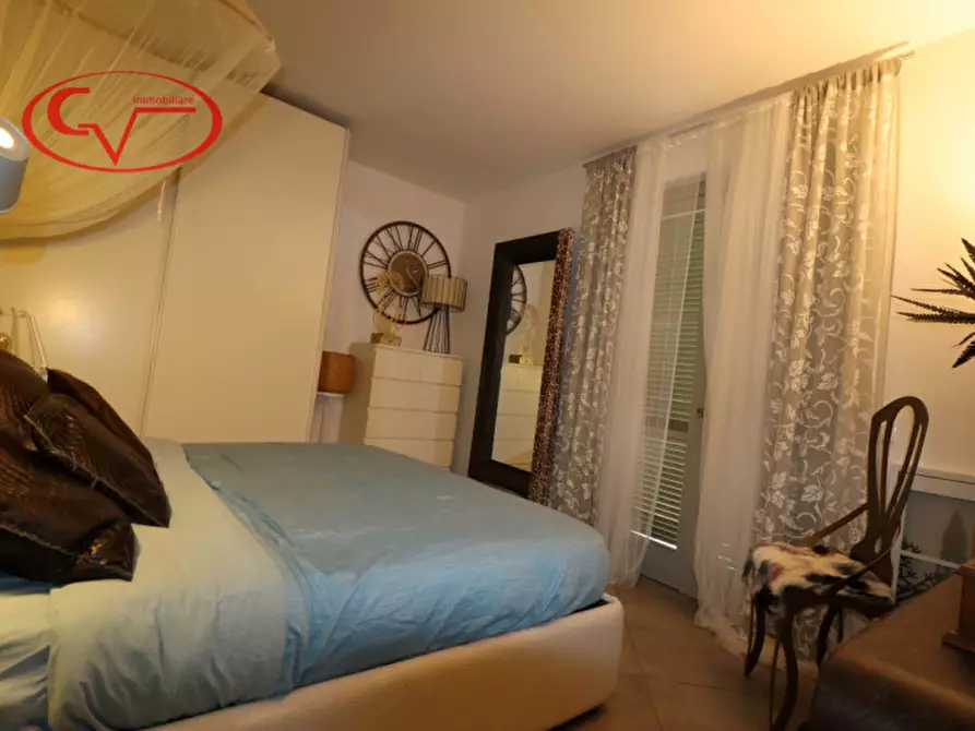 Immagine 16 di Villetta a schiera in vendita  in Via la familiare a Montevarchi