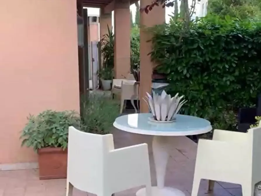 Immagine 27 di Villetta a schiera in vendita  in Via la familiare a Montevarchi