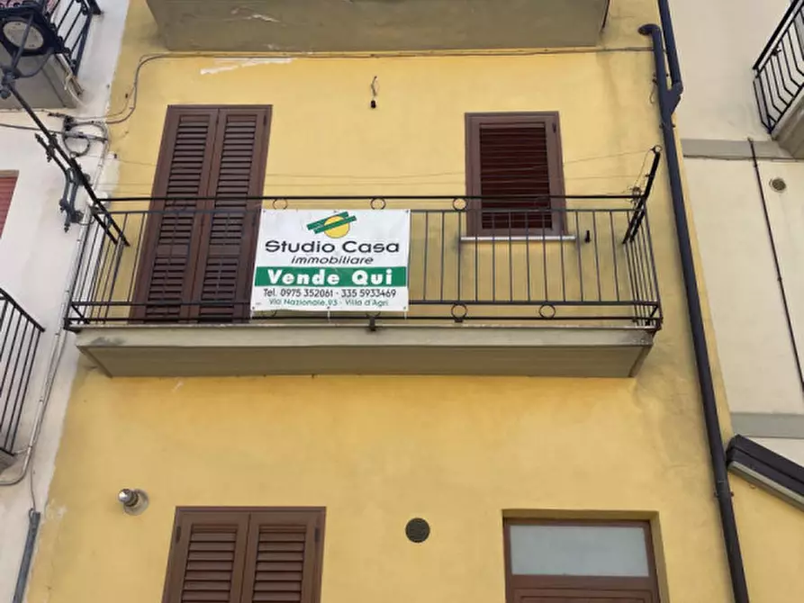 Immagine 1 di Villetta a schiera in vendita  in Via Galileo Galilei a Tramutola