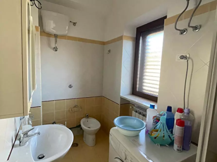 Immagine 13 di Villetta a schiera in vendita  in Via Galileo Galilei a Tramutola