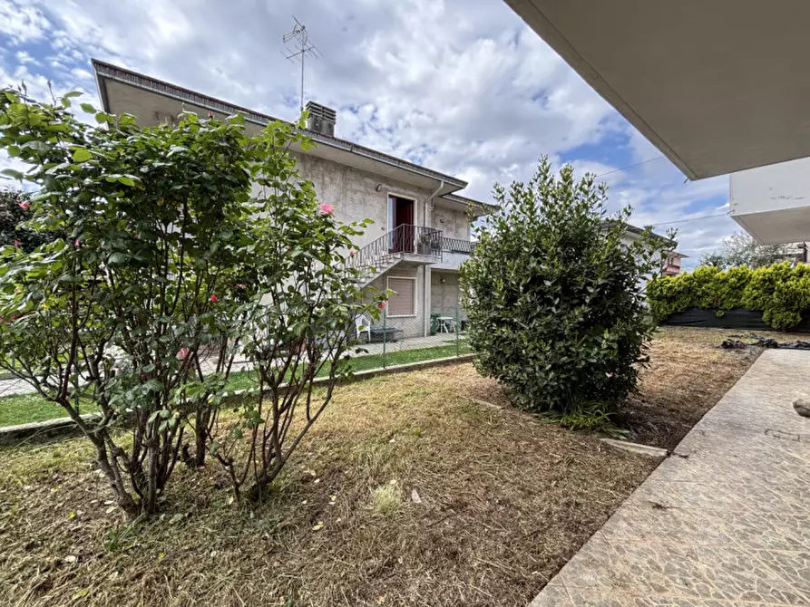 Immagine 6 di Casa indipendente in vendita  in Via Giuseppe Verdi a Creazzo