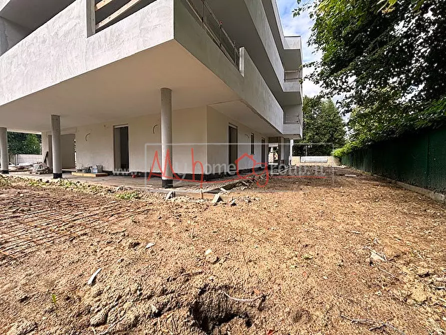 Immagine 1 di Appartamento in vendita  a Abano Terme