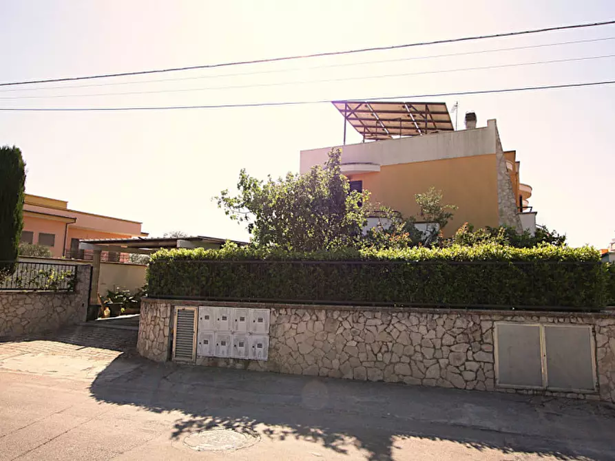 Immagine 4 di Villa in vendita  in SP Neviano a Tuglie