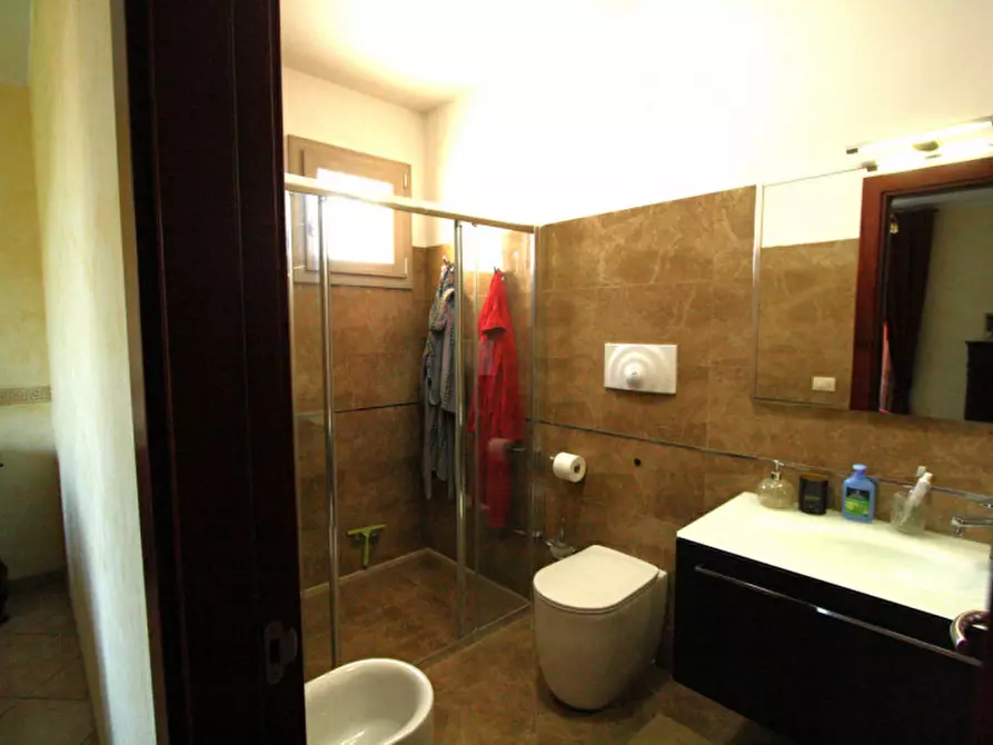 Immagine 18 di Villa in vendita  in SP Neviano a Tuglie