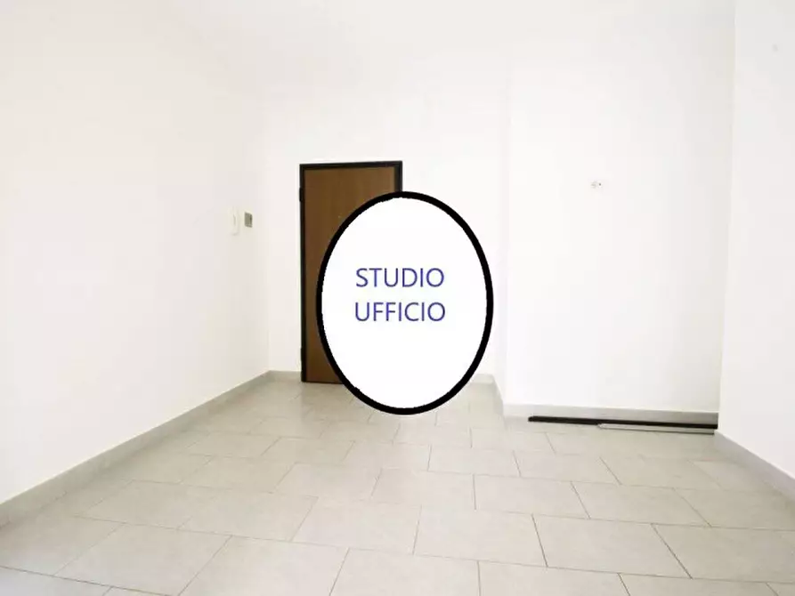 Immagine 14 di Casa indipendente in vendita  in Via Giacomo Leopardi, 1 a Catania