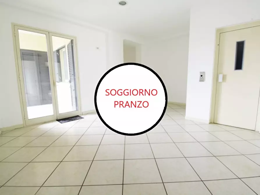 Immagine 18 di Casa indipendente in vendita  in Via Giacomo Leopardi, 1 a Catania