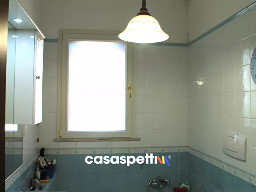 Immagine 34 di Villa in vendita  in Via Giuseppe Saragat, 15 a Lecce