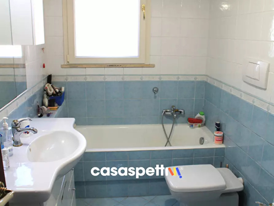 Immagine 35 di Villa in vendita  in Via Giuseppe Saragat, 15 a Lecce