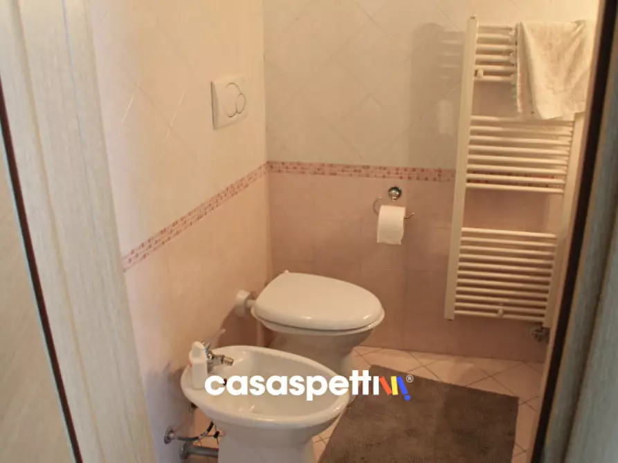 Immagine 43 di Villa in vendita  in Via Giuseppe Saragat, 15 a Lecce