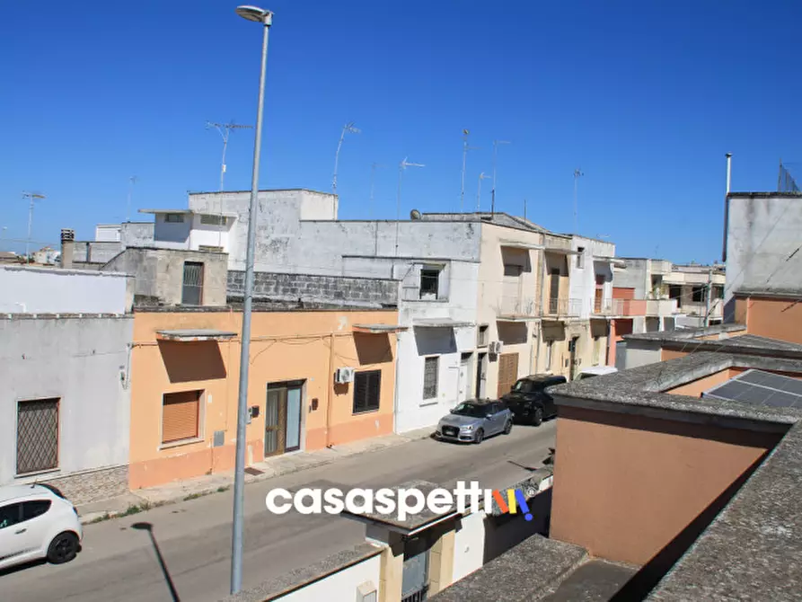 Immagine 48 di Villa in vendita  in Via Giuseppe Saragat, 15 a Lecce