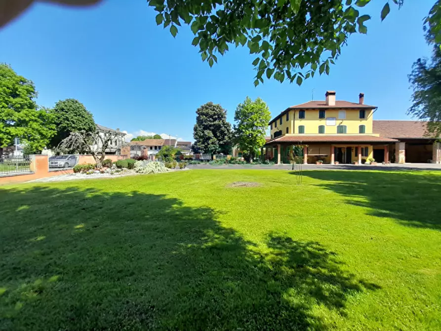 Immagine 4 di Casa trifamiliare in vendita  in Via Piave a Quinto Vicentino