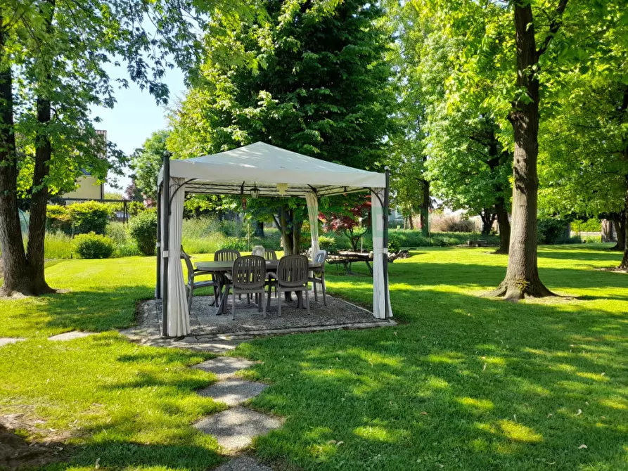 Immagine 5 di Casa trifamiliare in vendita  in Via Piave a Quinto Vicentino