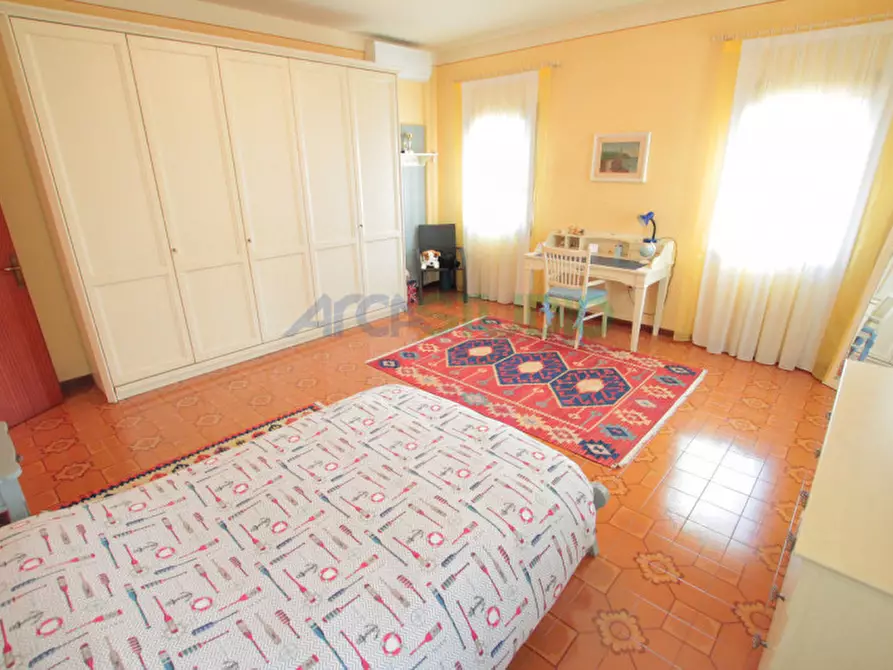 Immagine 45 di Casa trifamiliare in vendita  in Via Piave a Quinto Vicentino