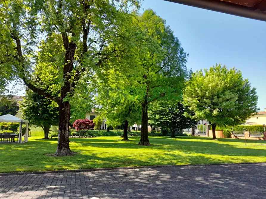 Immagine 64 di Casa trifamiliare in vendita  in Via Piave a Quinto Vicentino