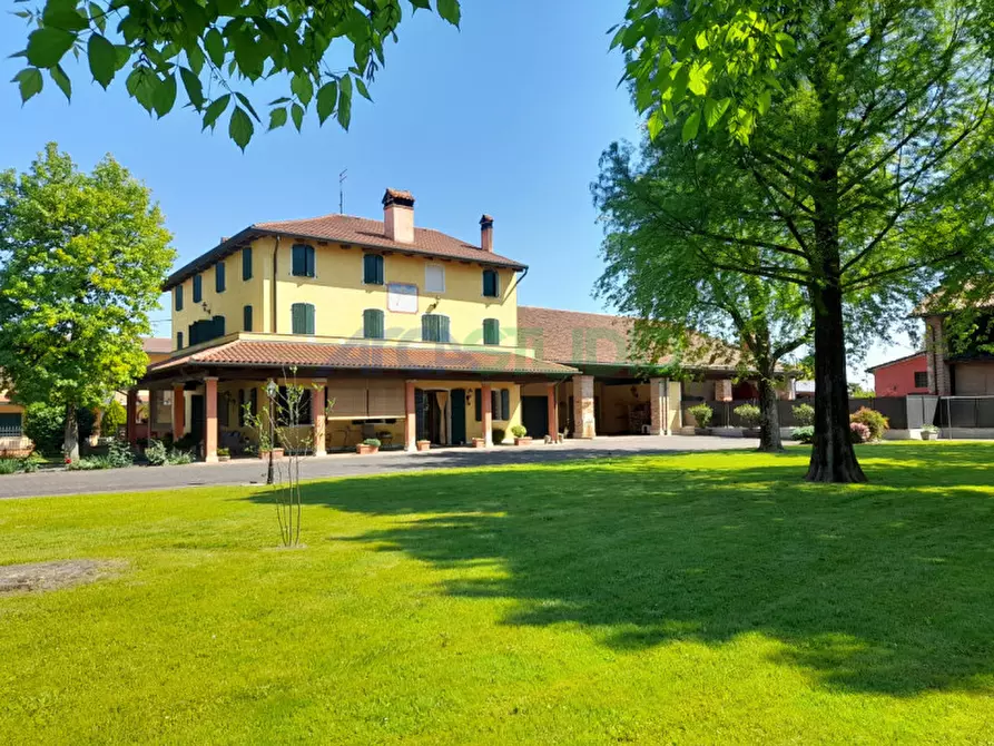 Immagine 68 di Casa trifamiliare in vendita  in Via Piave a Quinto Vicentino