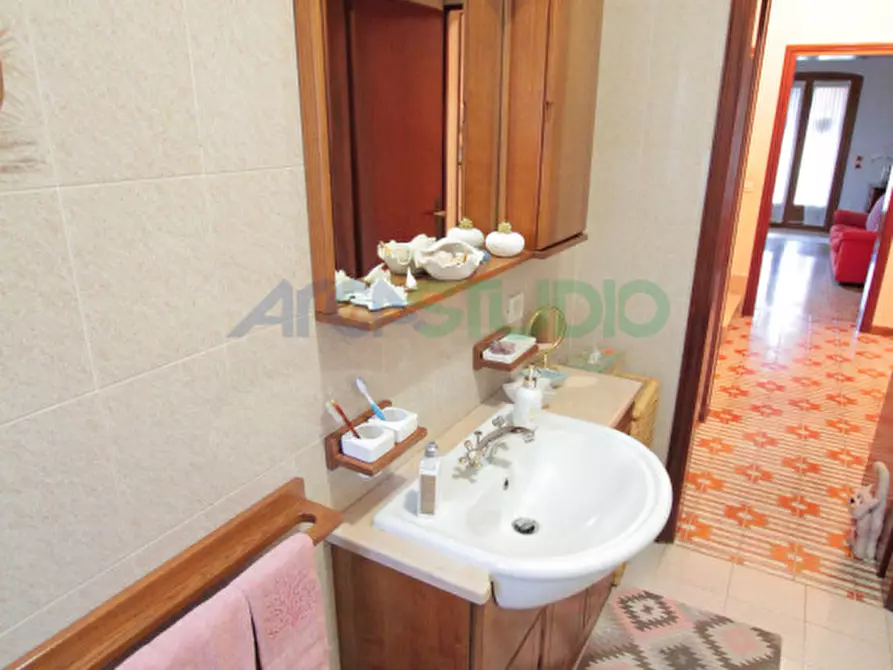 Immagine 80 di Casa trifamiliare in vendita  in Via Piave a Quinto Vicentino