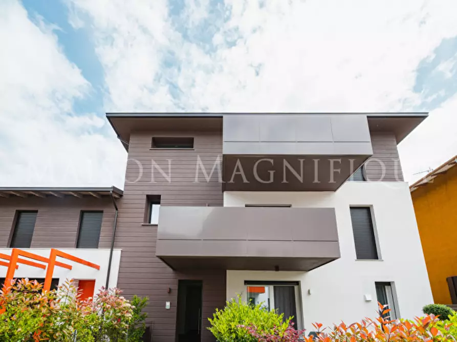 Immagine 2 di Appartamento in vendita  in Via del pero a Pianoro