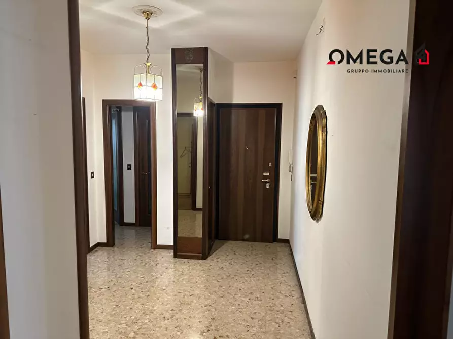 Immagine 4 di Appartamento in vendita  in androna ferriera, 2 a Trieste