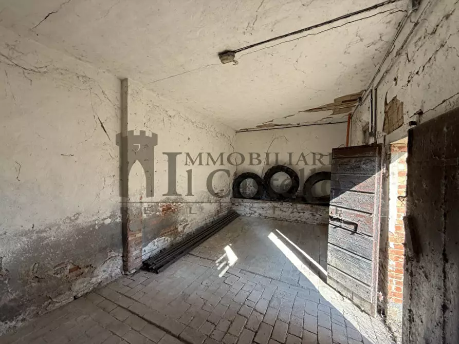 Immagine 11 di Rustico / casale in vendita  in Località Cozzano a Castiglione Del Lago