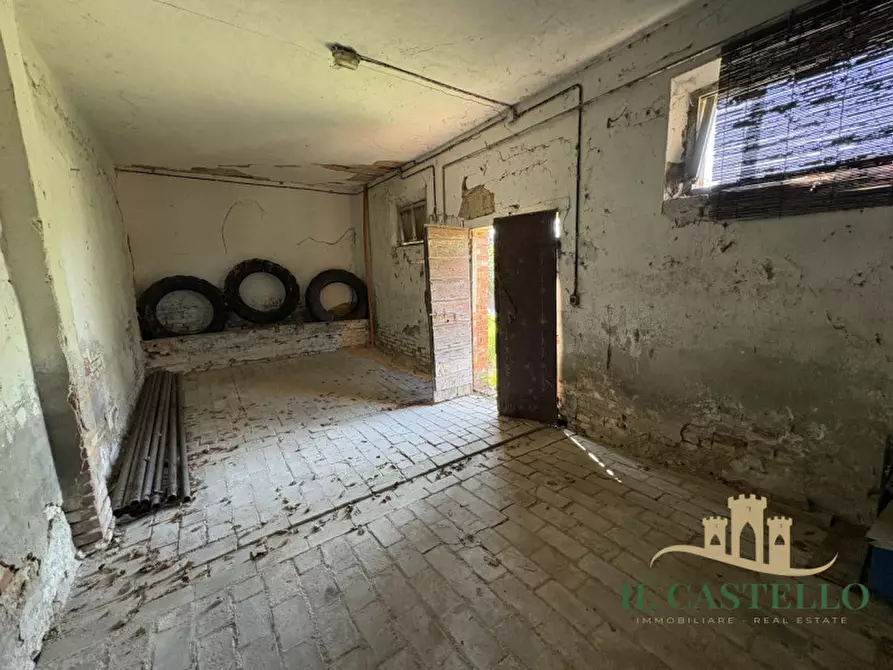 Immagine 25 di Rustico / casale in vendita  in Località Cozzano a Castiglione Del Lago
