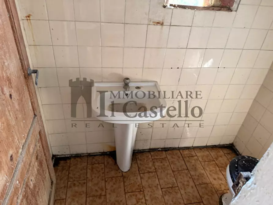 Immagine 13 di Rustico / casale in vendita  in Località Cozzano a Castiglione Del Lago