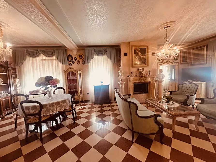 Immagine 1 di Casa indipendente in vendita  in via borgo treviso a Castelfranco Veneto