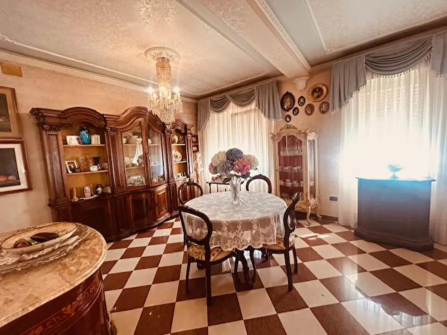 Immagine 3 di Casa indipendente in vendita  in via borgo treviso a Castelfranco Veneto