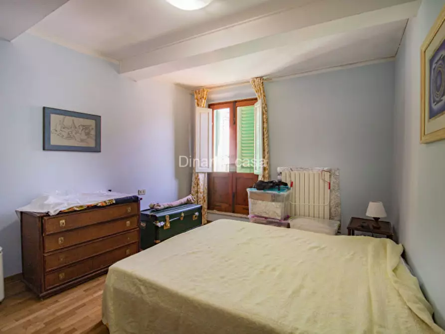 Immagine 17 di Casa indipendente in vendita  a Prato