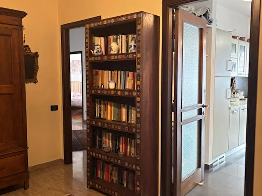 Immagine 21 di Appartamento in vendita  in via Schumann a Padova