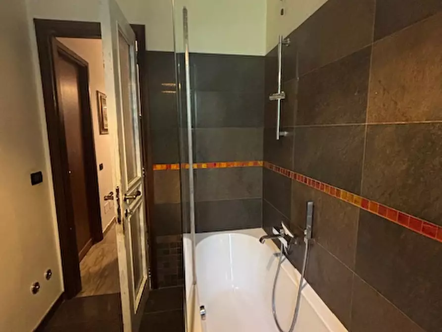 Immagine 30 di Appartamento in vendita  in via Schumann a Padova