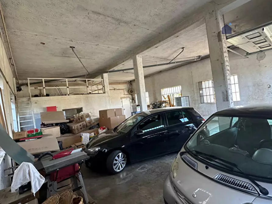 Immagine 13 di Magazzino in affitto  in via sonvigo 42 a Bedizzole