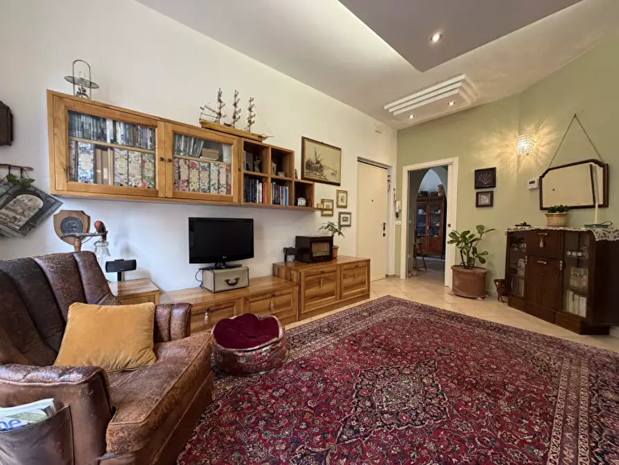 Immagine 2 di Appartamento in vendita  a Senigallia