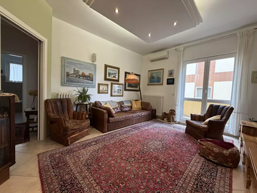 Immagine 4 di Appartamento in vendita  a Senigallia