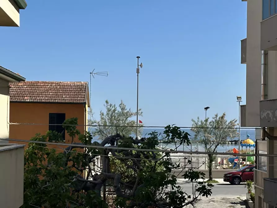 Immagine 9 di Appartamento in vendita  a Senigallia