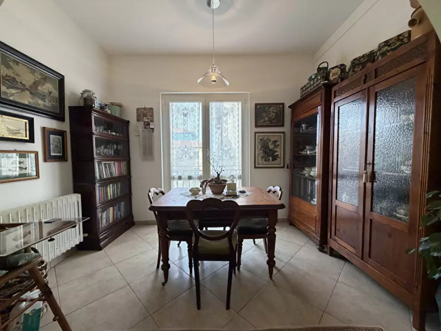 Immagine 12 di Appartamento in vendita  a Senigallia