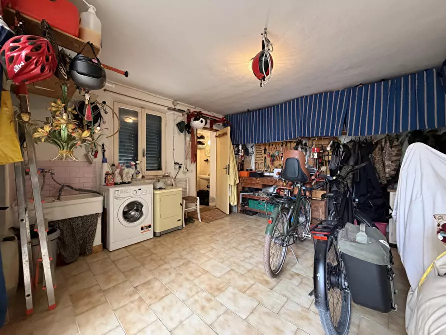 Immagine 37 di Appartamento in vendita  a Senigallia