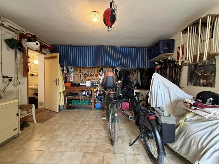 Immagine 38 di Appartamento in vendita  a Senigallia