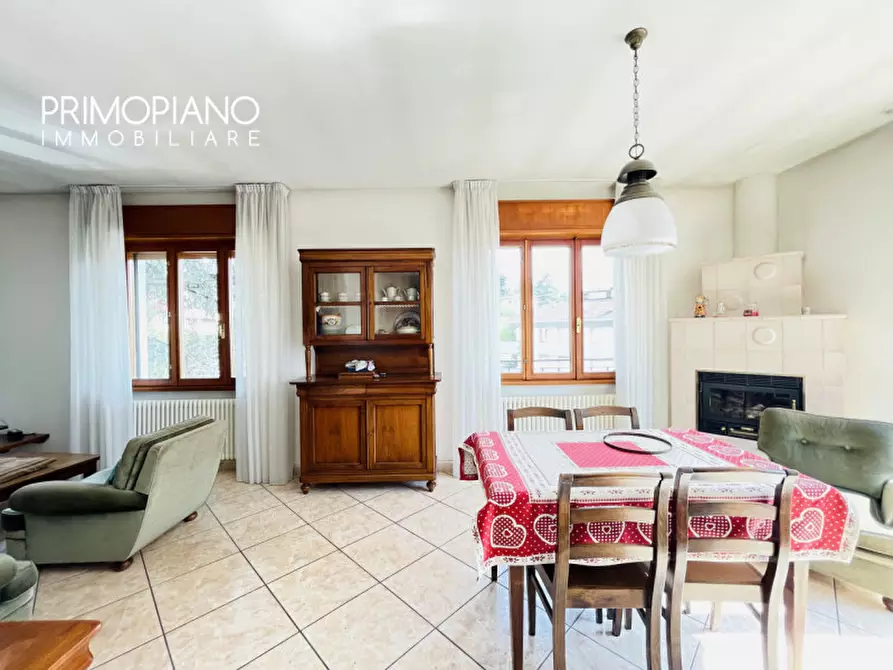 Immagine 3 di Casa bifamiliare in vendita  in Via della Spalliera a Trento