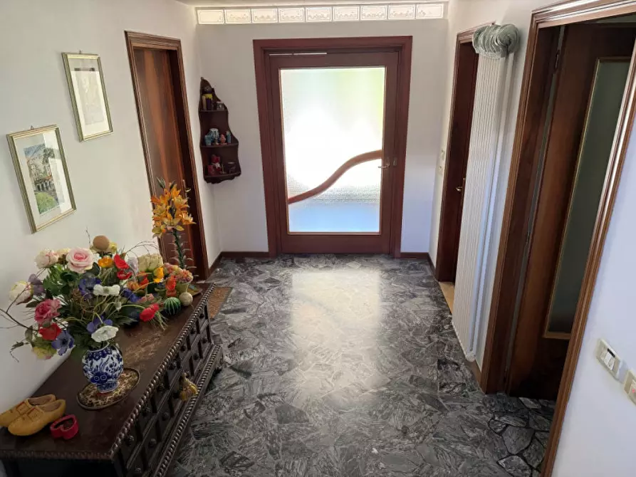 Immagine 5 di Villa in vendita  in Via Pajello a Vicenza