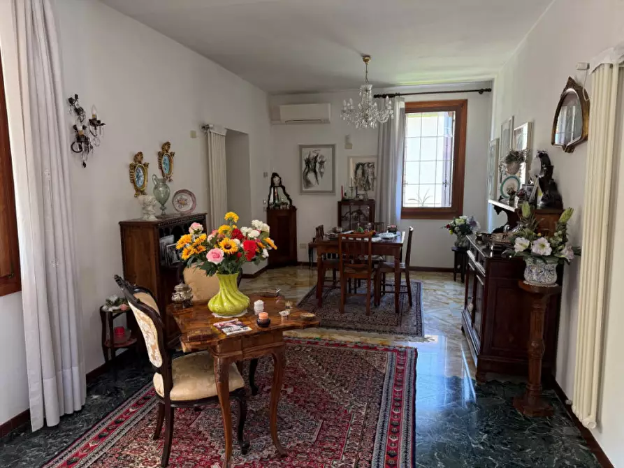 Immagine 9 di Villa in vendita  in Via Pajello a Vicenza