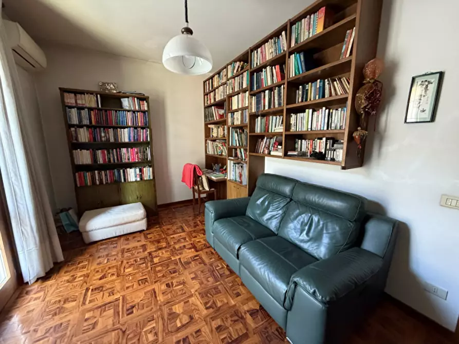 Immagine 13 di Villa in vendita  in Via Pajello a Vicenza