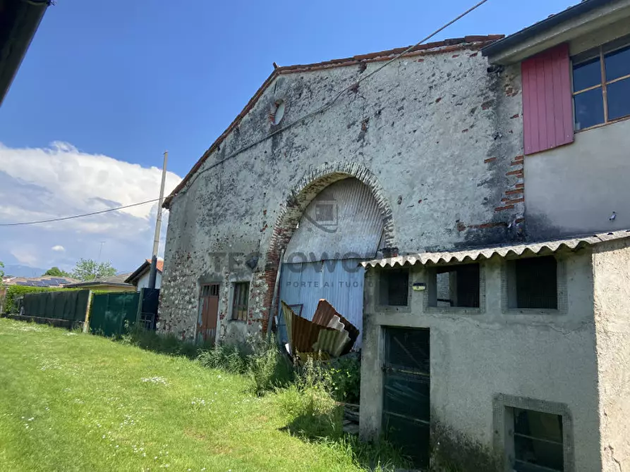 Immagine 3 di Rustico / casale in vendita  in Via Bartolomeo Colleoni a Malo
