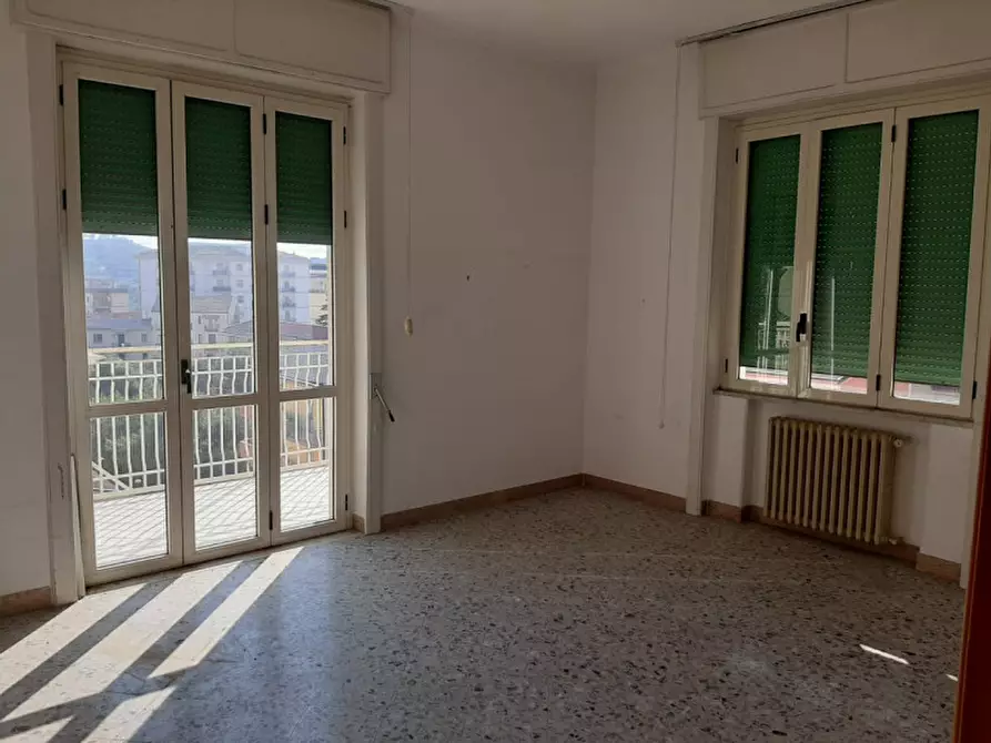 Immagine 13 di Appartamento in vendita  in via Antonio D'Arco a Eboli