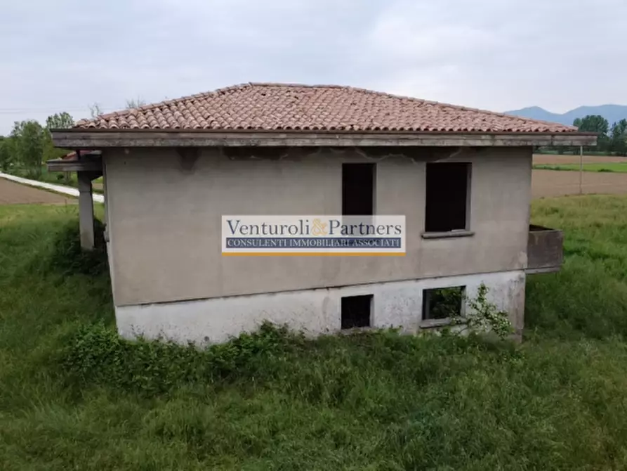 Immagine 2 di Villa in vendita  in via belgioioso a Bedizzole