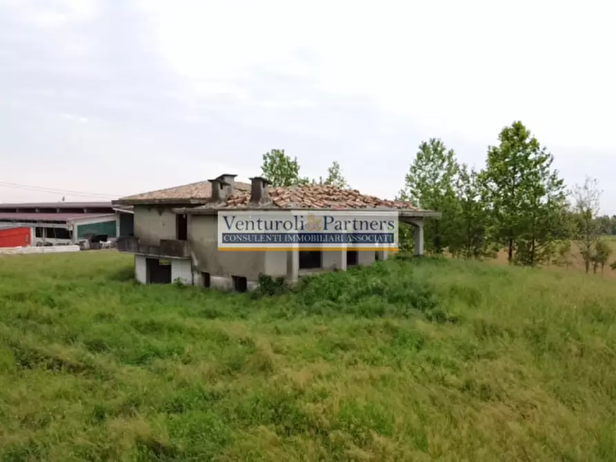 Immagine 8 di Villa in vendita  in via belgioioso a Bedizzole